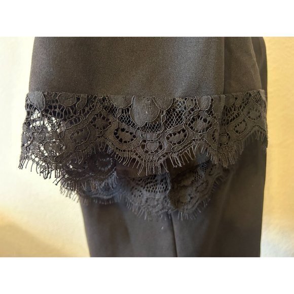 Women's Shein Black Pullover Top with Lace Short Sleeves Size Large - Picture 3 of 10